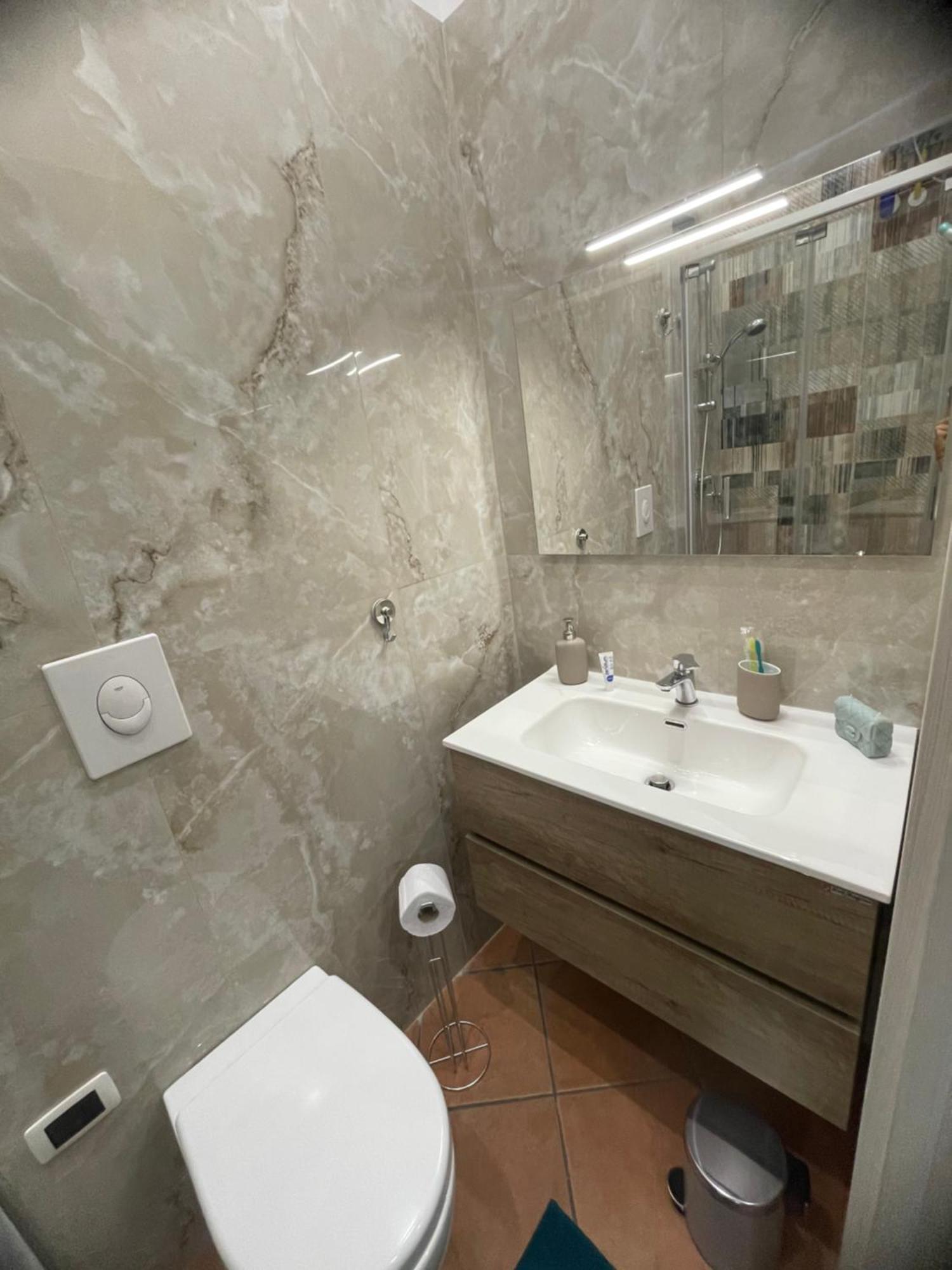 Manu'S Room Napoli Ngoại thất bức ảnh